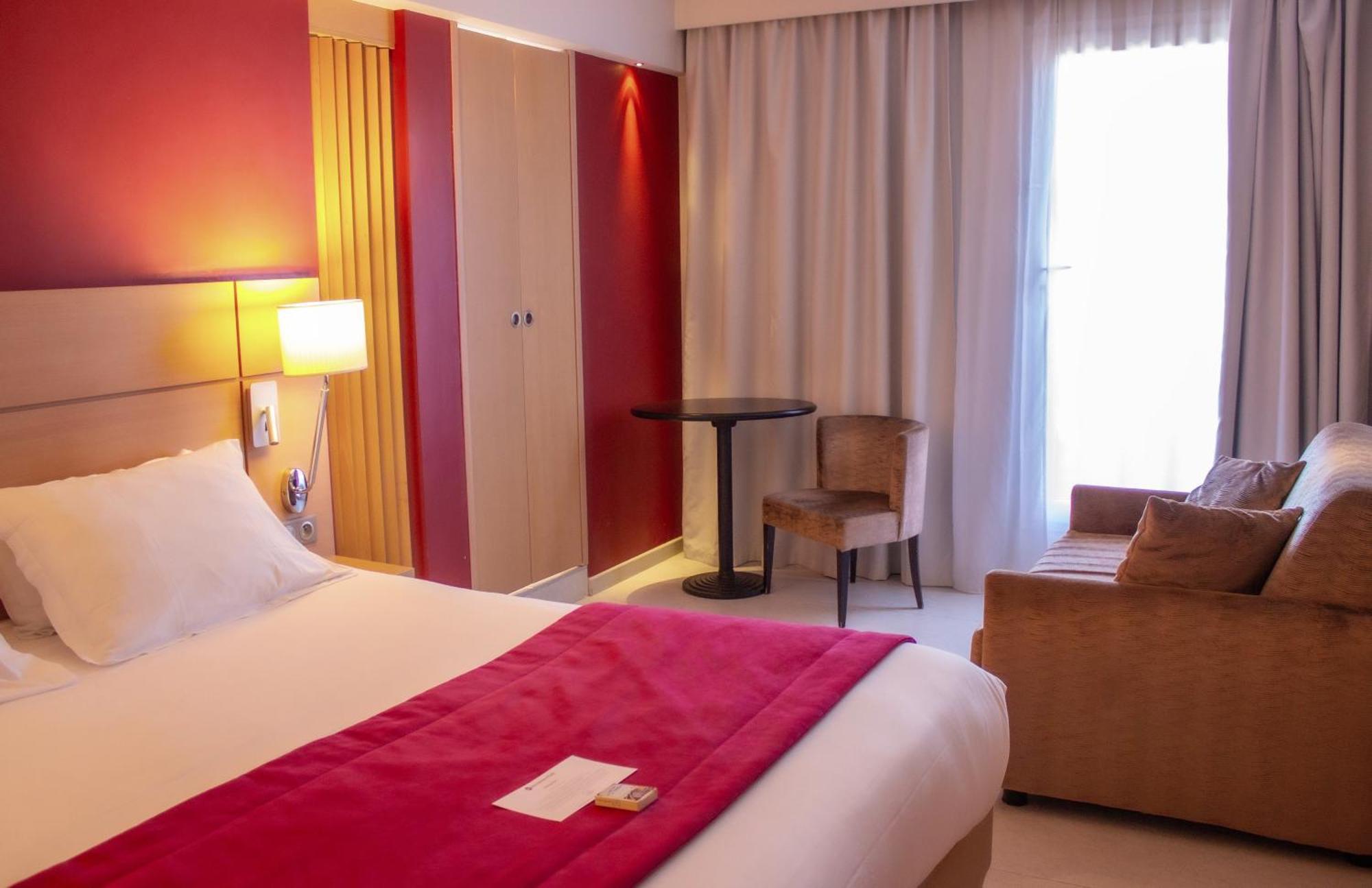 Western Le Lavarin Avignon